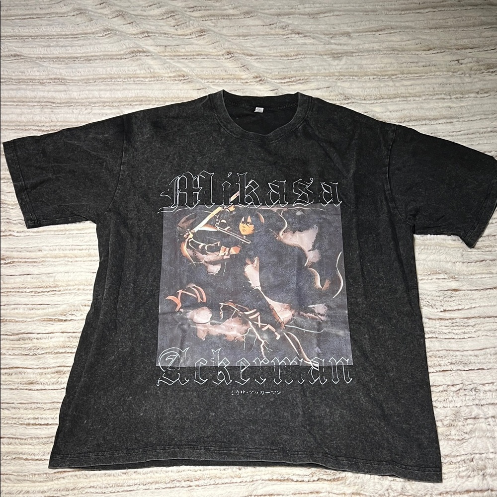 Attack on Titan - Black Graphic T-Shirt